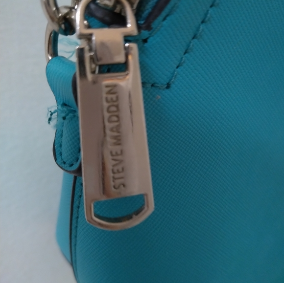 STEVE MADDEN PURSE - Picture 4 of 16